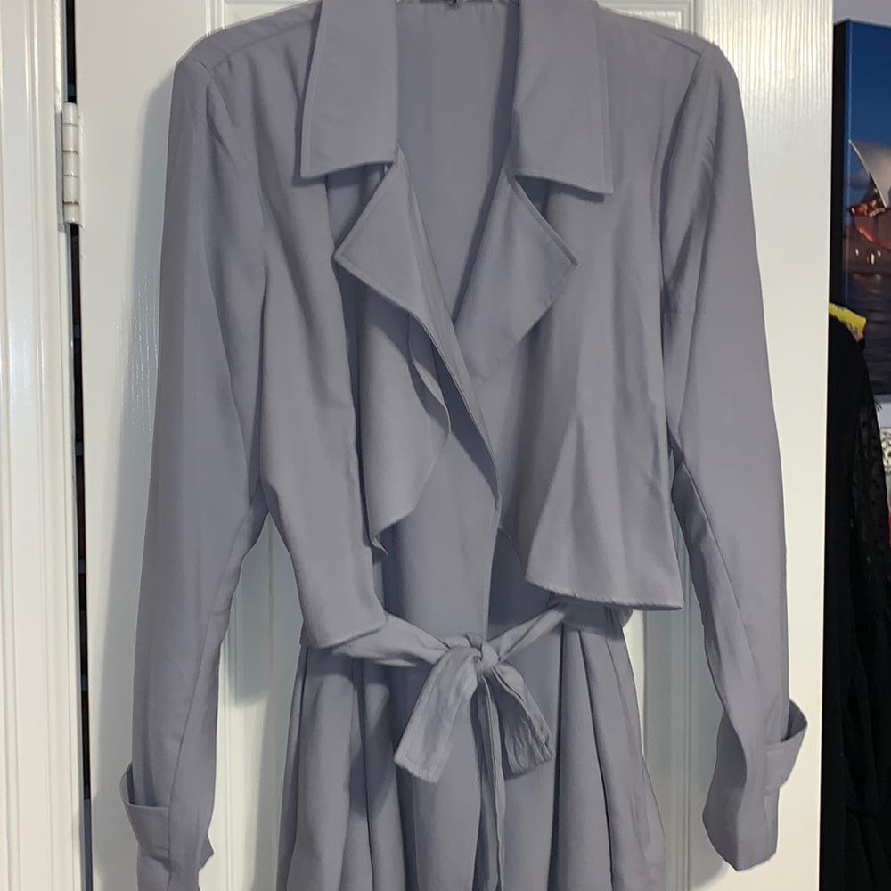 Lightweight grey jacket